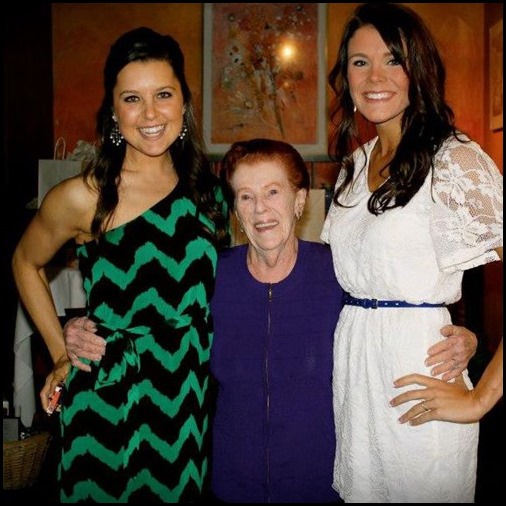 249494_10151238683335342_873334999_n