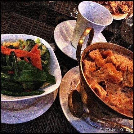 1098091_377652492338194_1168517104_n