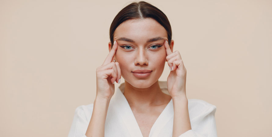 Eyebrow Lifter