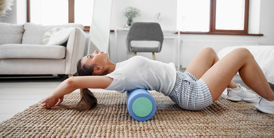 How to Sit With SI Joint Pain Using a Lumbar Roll for Proper Support